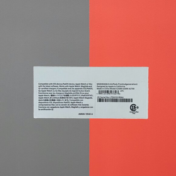 Apple AirPods Pro ANC with Charging Case - Picture 3 of 5